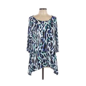 Chico’s Animal Print T-shirt size 2